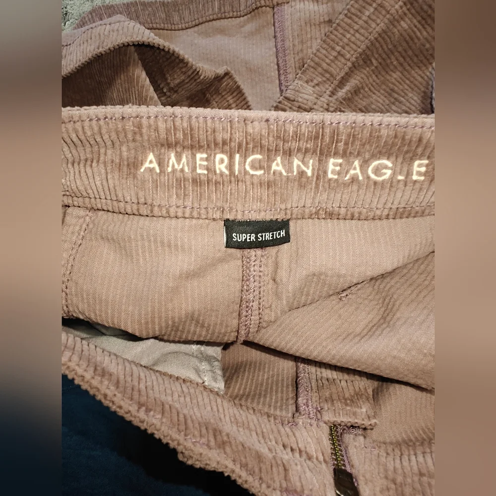 American Eagle Women's A-Line  Super Stretch Corduroy Mini Skirt size 6